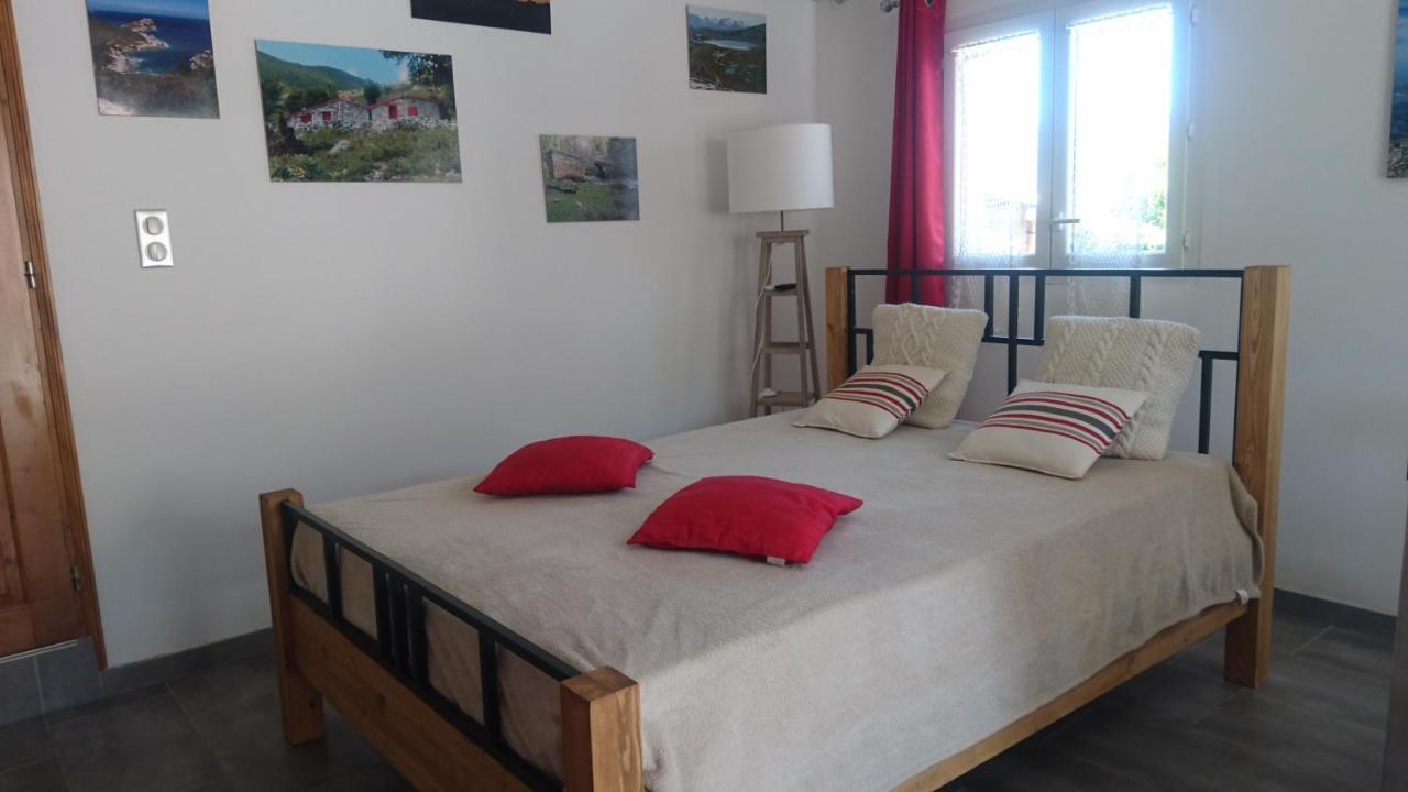 Mini Villa Marcel Classee 3 Etoiles Calenzana Bagian luar foto